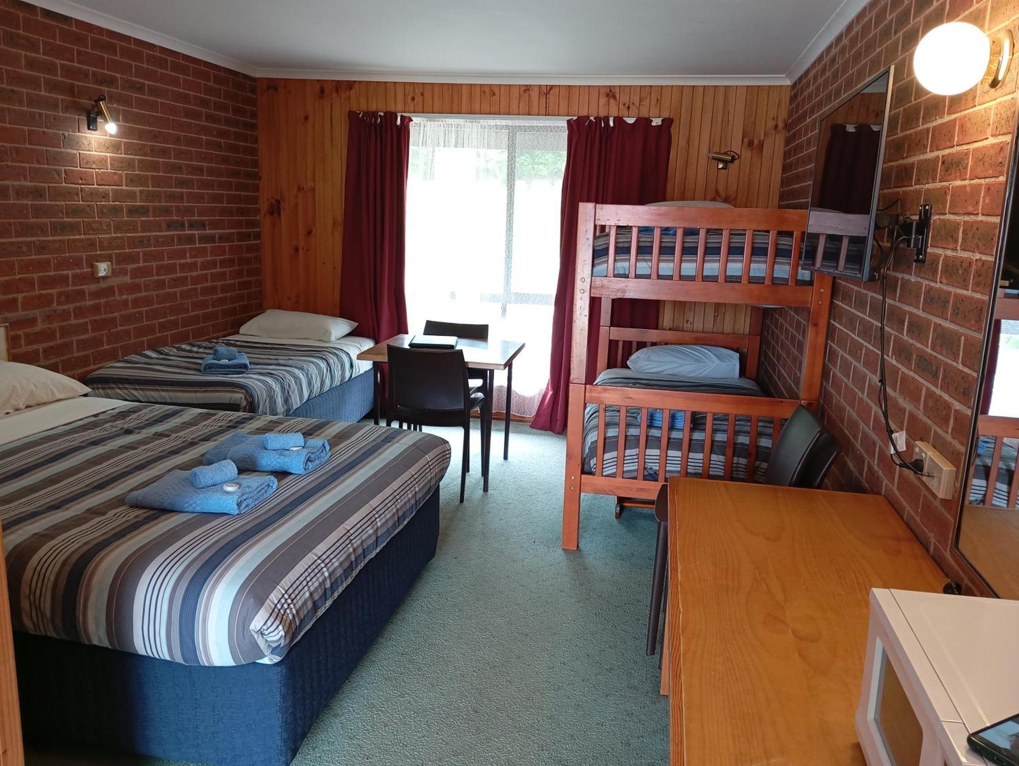 Orbost Country Road Motor Inn Exterior foto